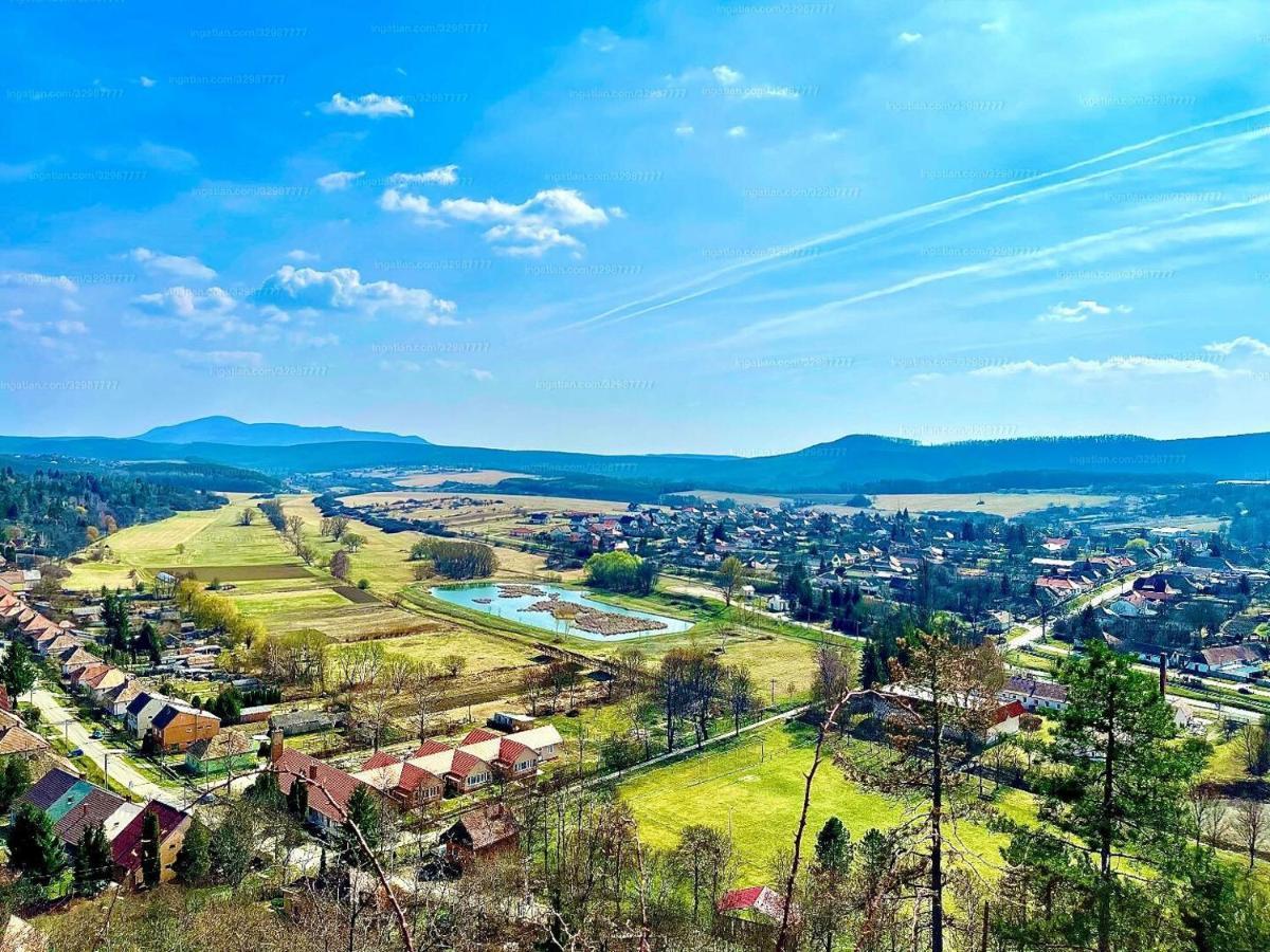 Szent Anna Étterem és Panzió Panzió Berkenye Kültér fotó